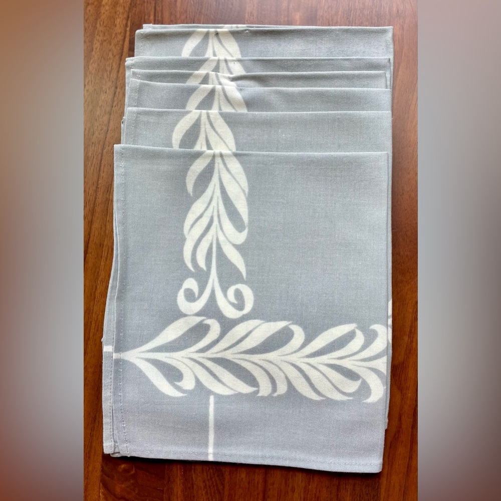 Lot of 6 Vintage Napkins